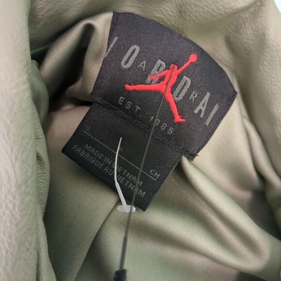 Women's Nike Jordan Classics Capsule 2.0 Faux Leather Jacket small new w… - Picture 6 of 6